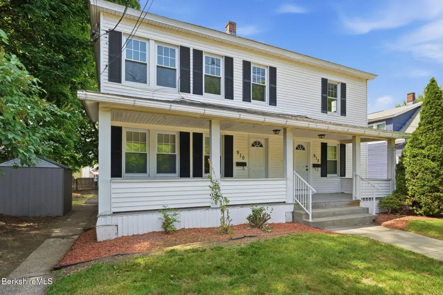 910-912 Granby Rd, Chicopee, MA 01020 - #2
