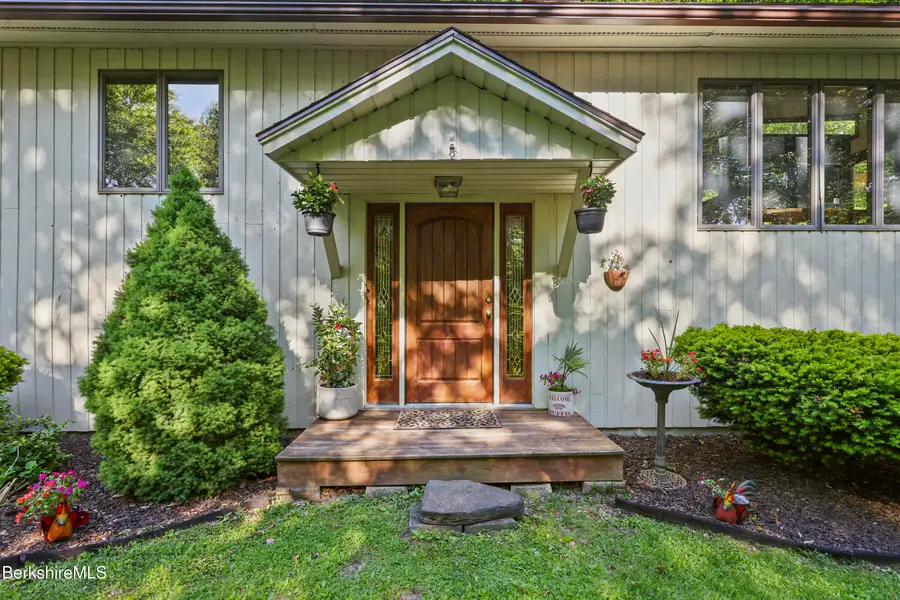 156 Bailey Rd, Lanesborough, MA 01237 - #3