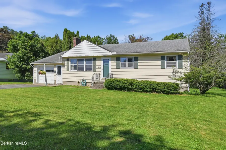 39 Meleca Ave, Pittsfield, MA 01201 - #2
