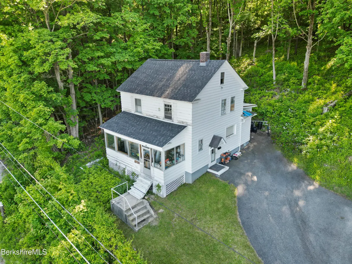281 Walnut St, North Adams, MA 01247 - #1