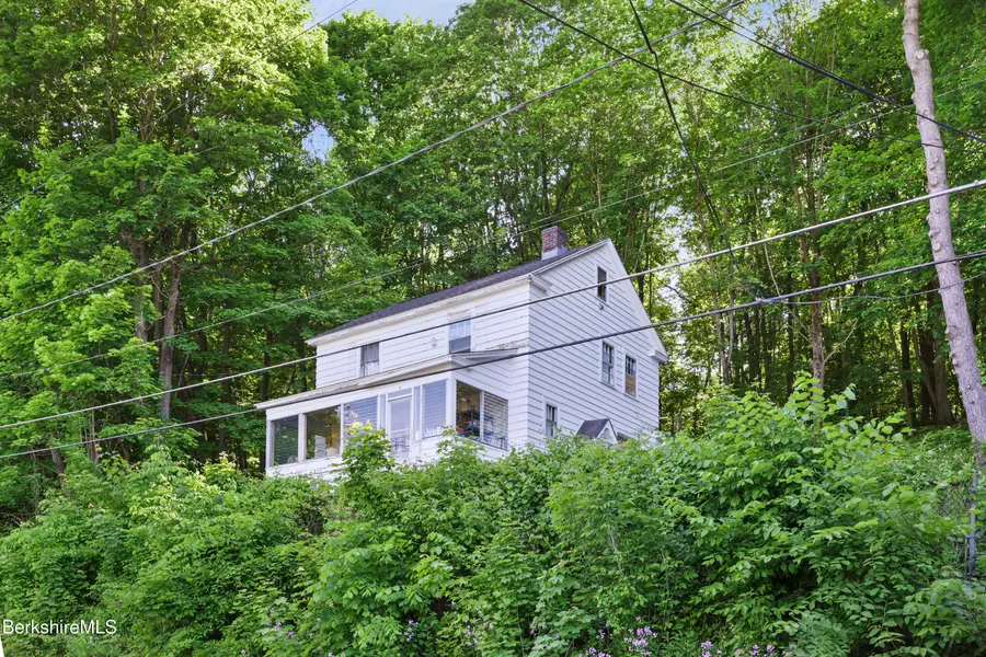 281 Walnut St, North Adams, MA 01247 - #2