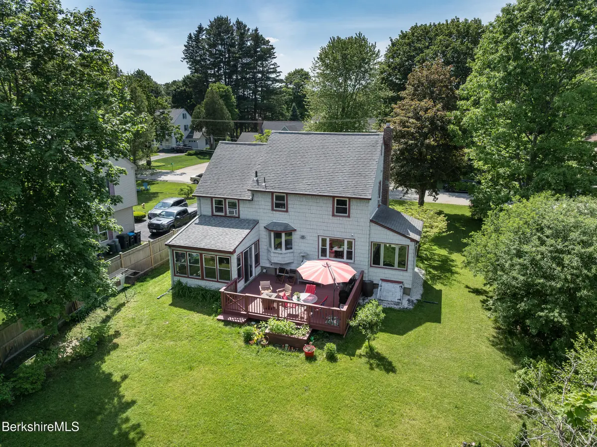 19 Roselyn Dr, Pittsfield, MA 01201 - #1