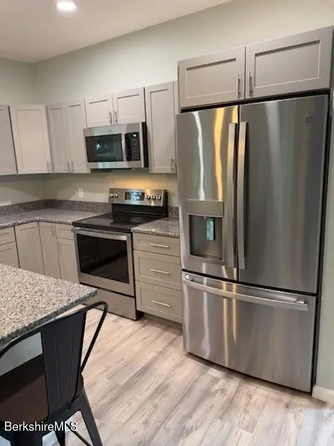 11 Hathaway St, North Adams, MA 01247 - #2