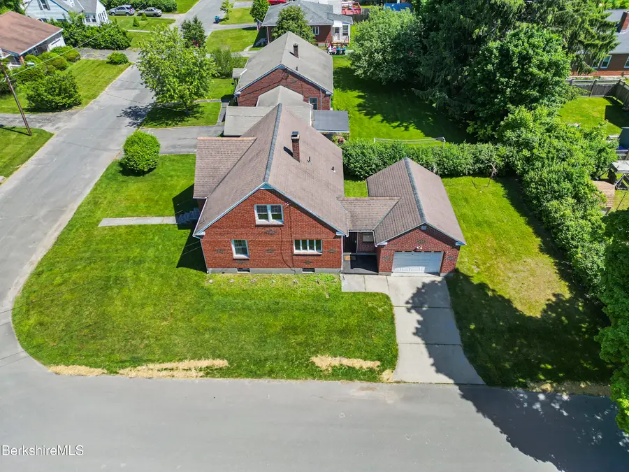 43 State St, Pittsfield, MA 01201 - #2