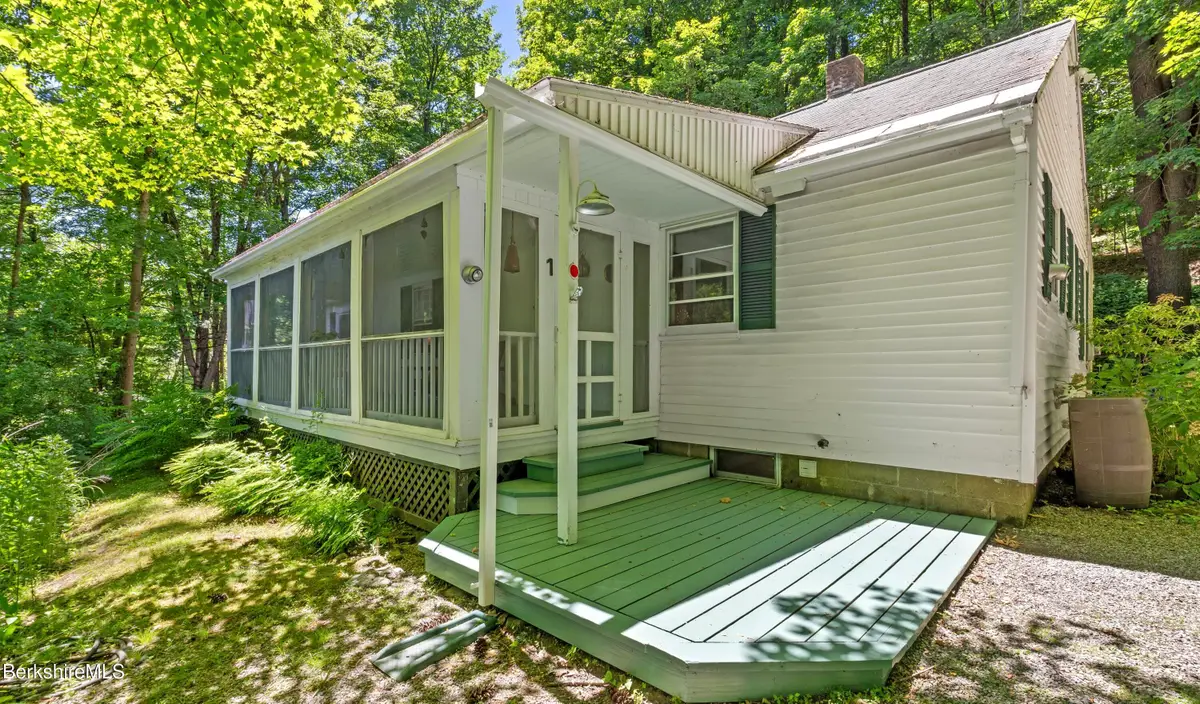 1 Pixley Hill Rd, Stockbridge, MA 01262 - #1