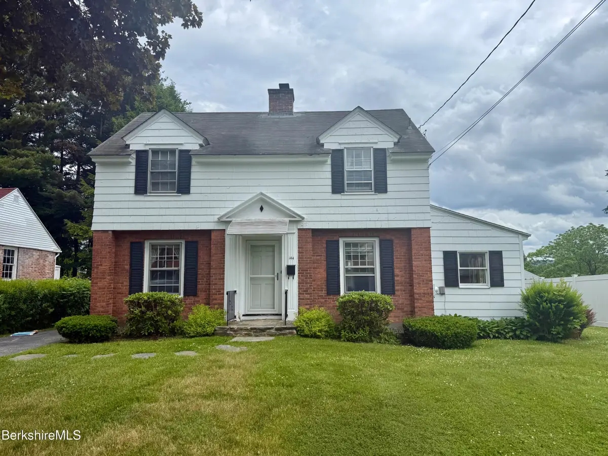 144 Elberon Ave, Pittsfield, MA 01201 - #1
