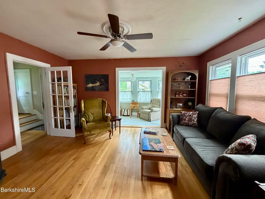 33 Reuter Ave, Pittsfield, MA 01201 - #3