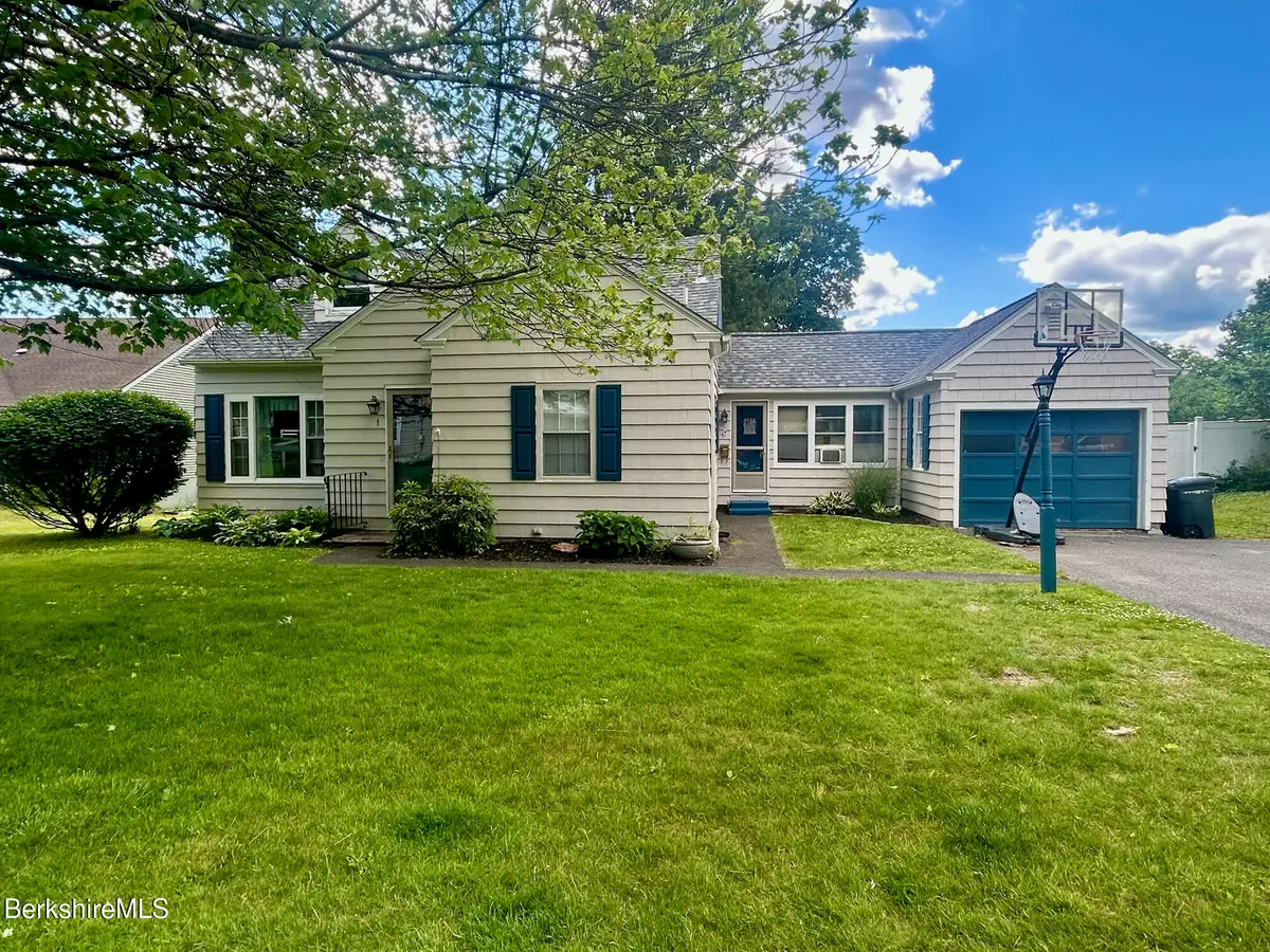 1 Riverview Dr, Dalton, MA 01226 - #1