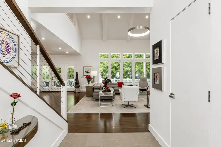650 Mallard Ln, Lee, MA 01238 - #2