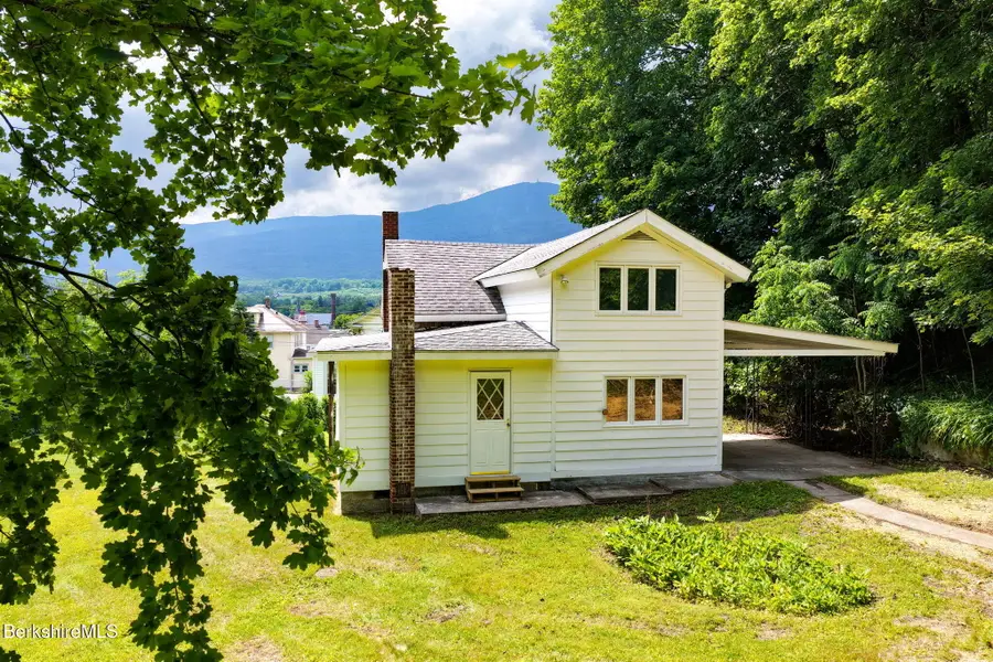 1 Richmond Ln, Adams, MA 01220 - #2