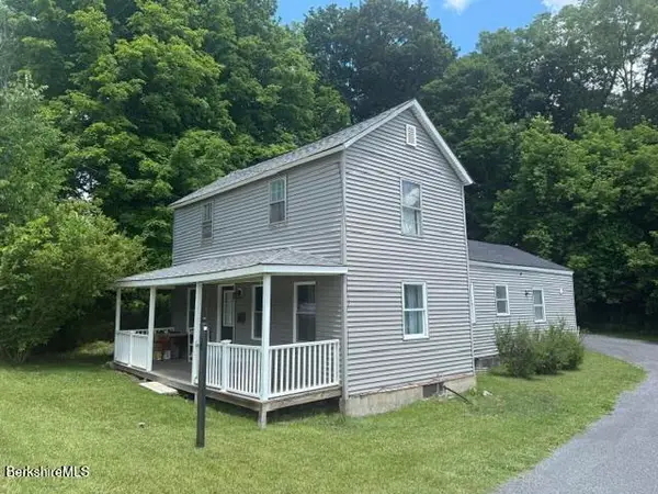 660 Main St, Williamstown, MA 01267