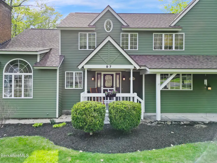 97 Elmore Dr, Dalton, MA 01226 - #3