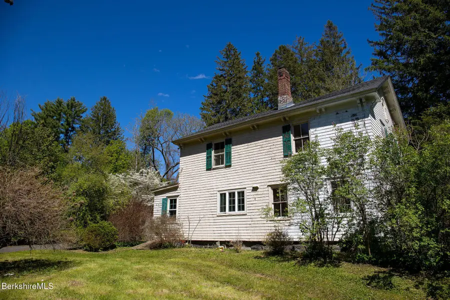 18 Egremont Plain Rd, Great Barrington, MA 01230 - #3