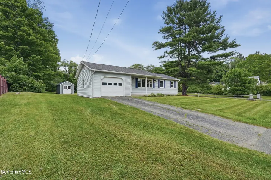 184 Melbourne Rd, Pittsfield, MA 01201 - #3