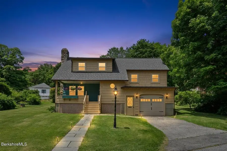 14 Prospect St, Great Barrington, MA 01230 - #2