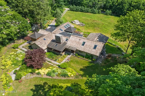 39 Pine Crest Cross Rd, Egremont, MA 01230