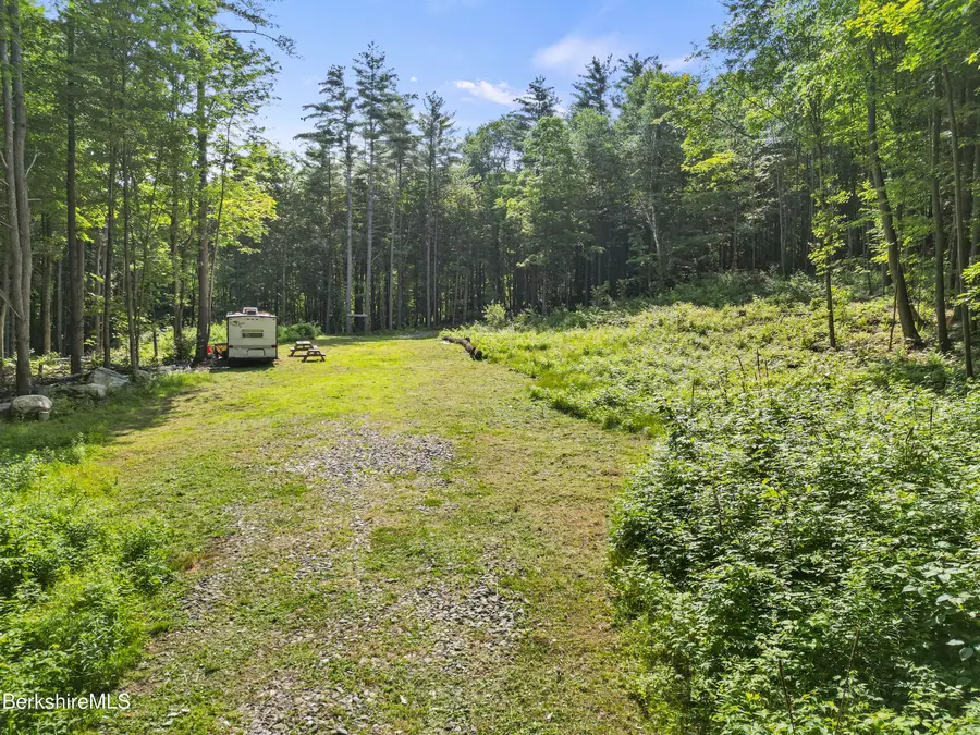 468 Skyboro Rd, Pownal, VT 05261 - #3