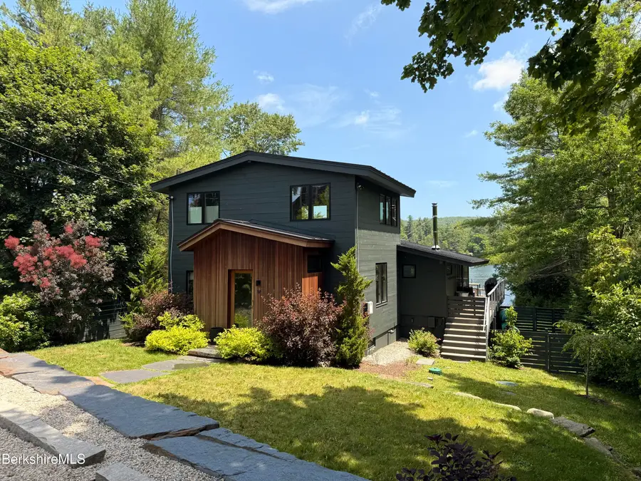 19 Buckingham Ln, Monterey, MA 01245 - #3