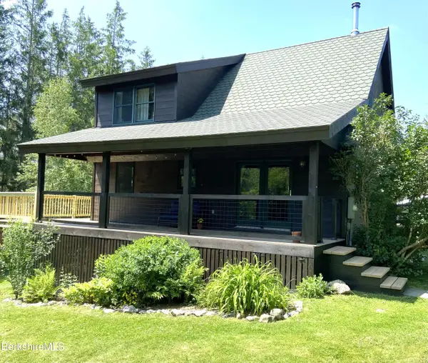 201 Weaver Dam Rd, Petersburg, NY 12138