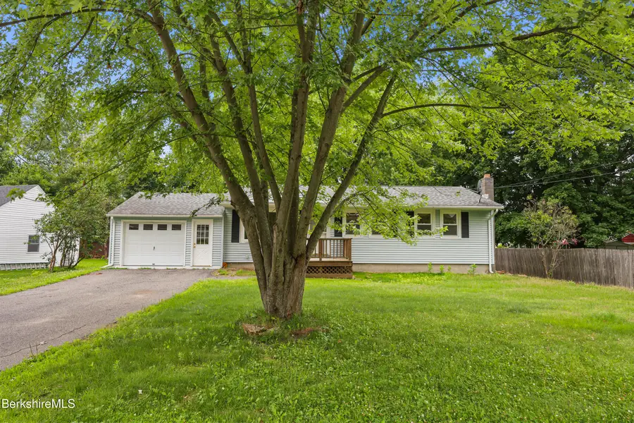 16 Wealthy Ave, Pittsfield, MA 01201 - #2