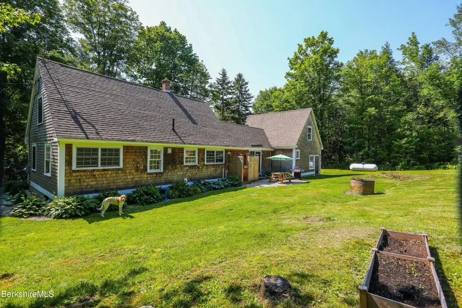 234 Central St, Plainfield, MA 01070 - #3