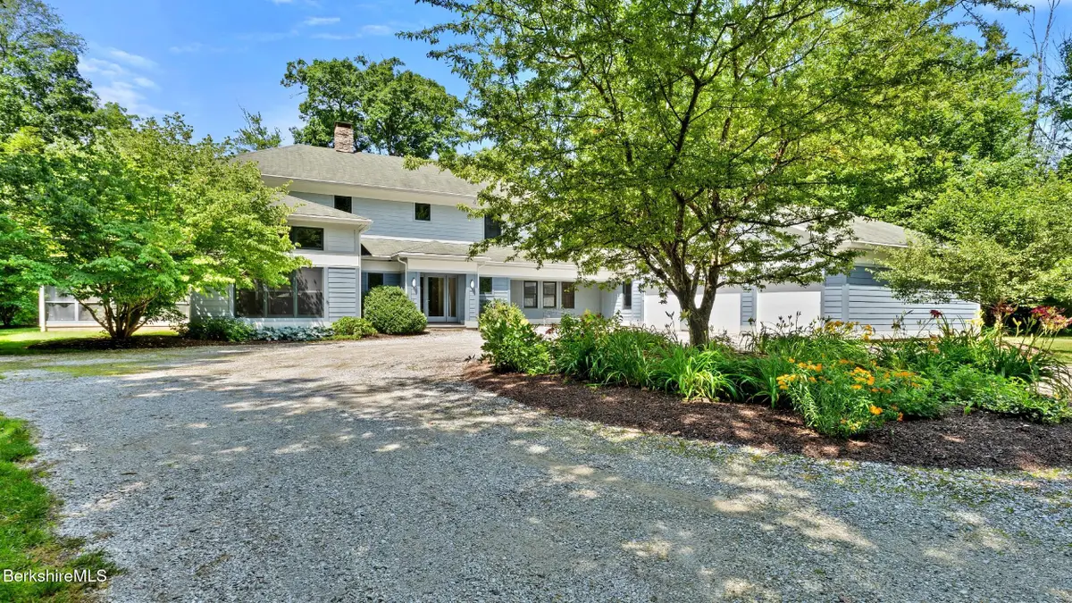 16 Old Tree Farm Rd, Stockbridge, MA 01262 - #1