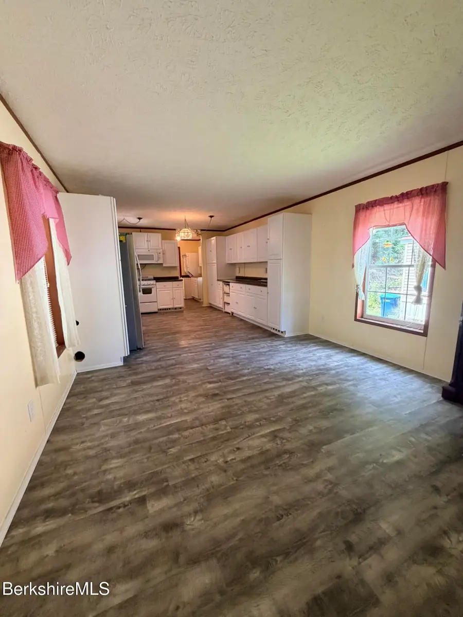 12 Apache Dr, North Adams, MA 01247 - #3