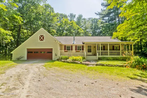 2305 Jacobs Ladder Rd, Becket, MA 01223
