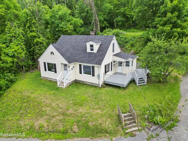 335 State St, North Adams, MA 01247