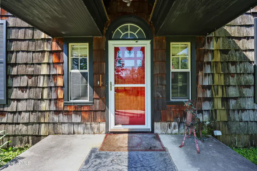 153 Gale Rd, Williamstown, MA 01267 - #3