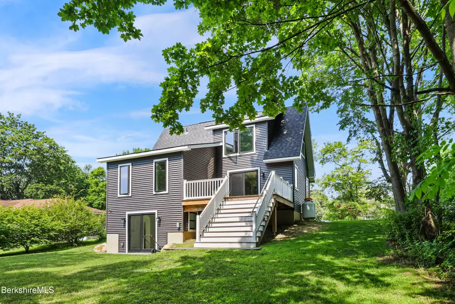 55 Revilla Ter, Pittsfield, MA 01201 - #3