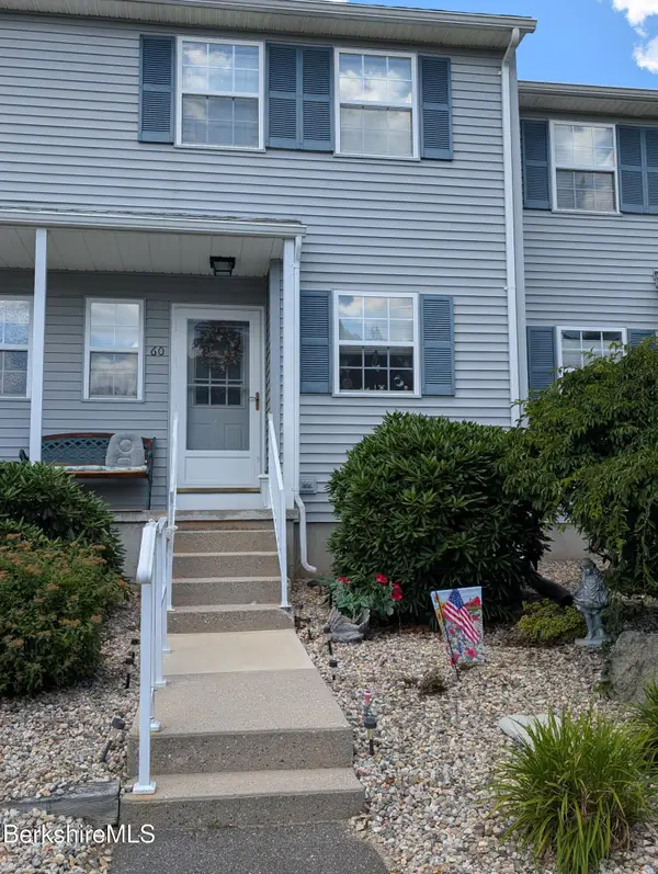 60 Waters Edge Dr #60, Ludlow, MA 01056