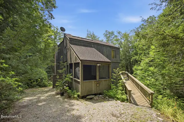 153 Town Hill Rd, Sandisfield, MA 01255
