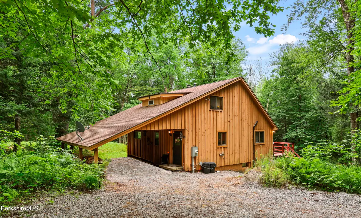 83 Beech Tree Ln, Becket, MA 01223 - #1