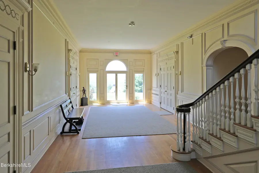200 Old Stockbridge Rd #VA-6, Stockbridge, MA 01262 - #3