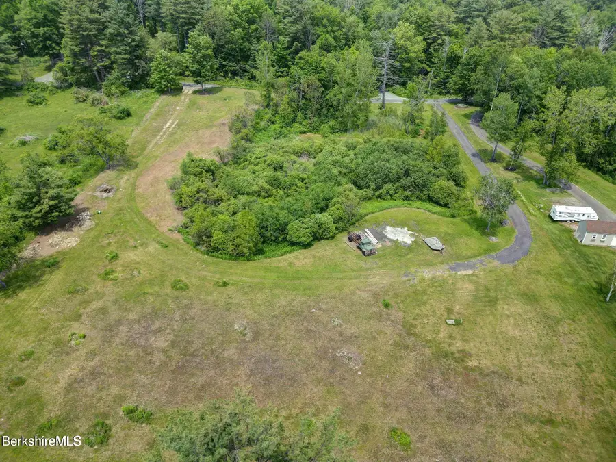 497 Gale Ave, Pittsfield, MA 01201 - #3