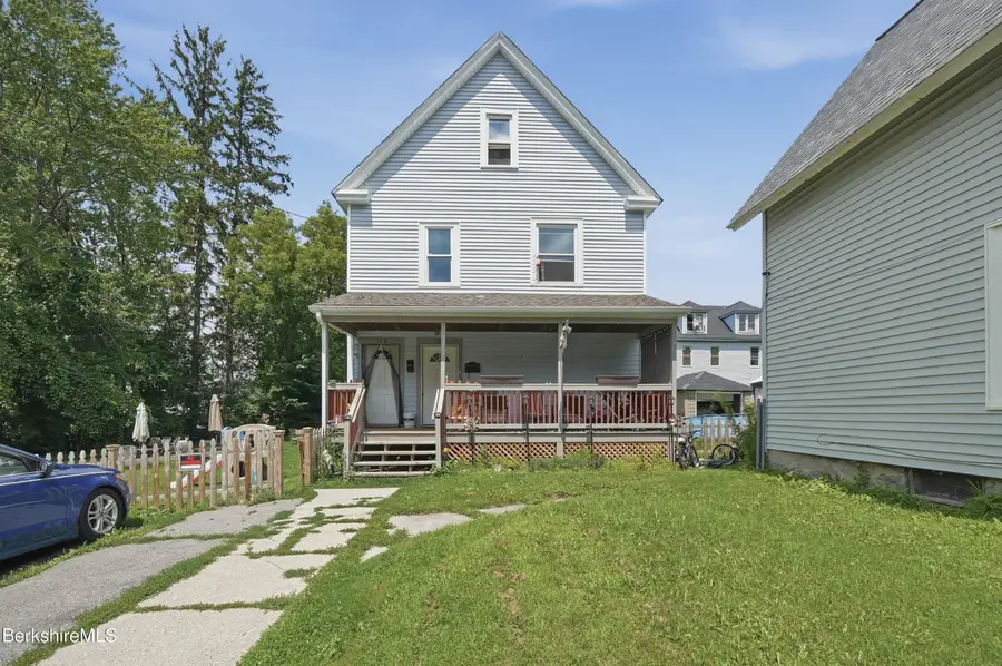 158-160 Linden St, Pittsfield, MA 01201 - #2