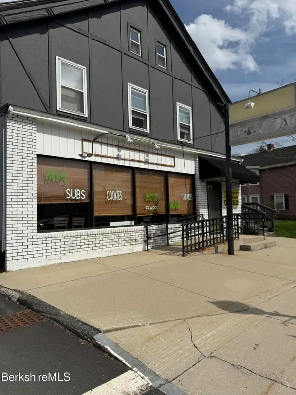 236 Main St, Lee, MA 01238