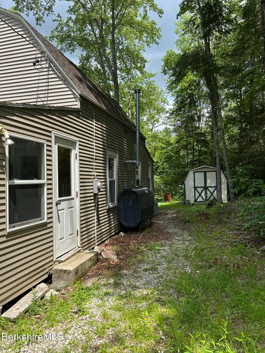 26 Bear Hill Rd, Hinsdale, MA 01235 - #2