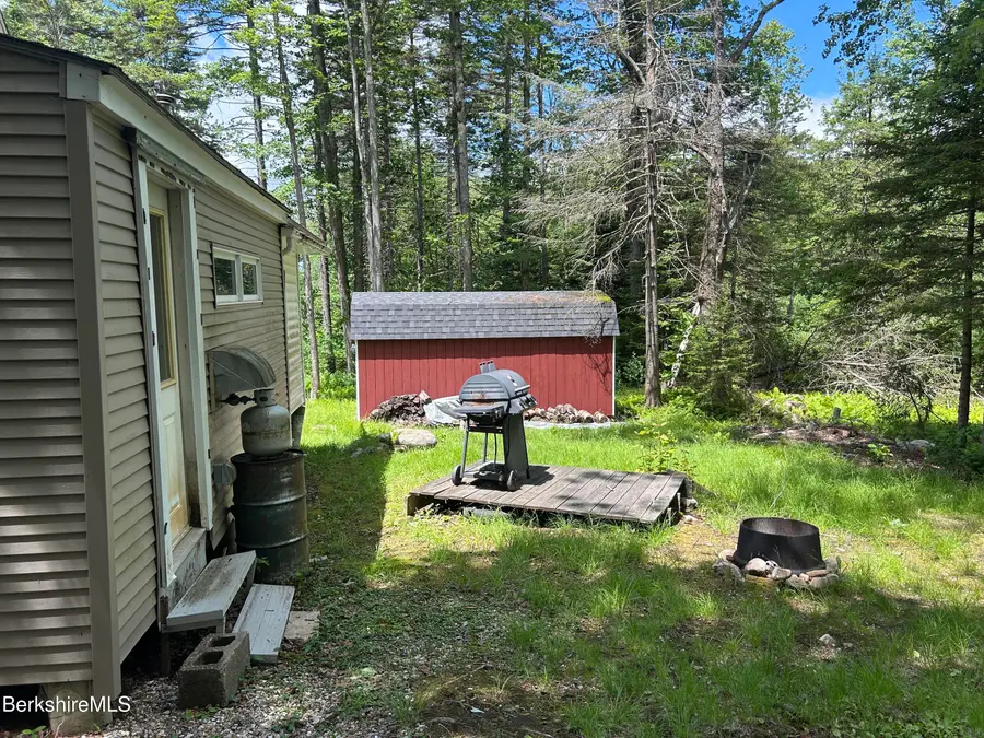 26 Bear Hill Rd, Hinsdale, MA 01235 - #3