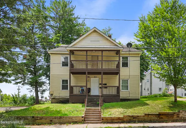 110-118 Lincoln St, Pittsfield, MA 01201