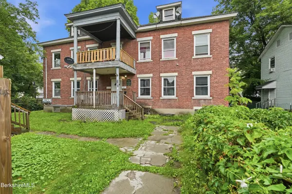 53 Orchard St, Pittsfield, MA 01201
