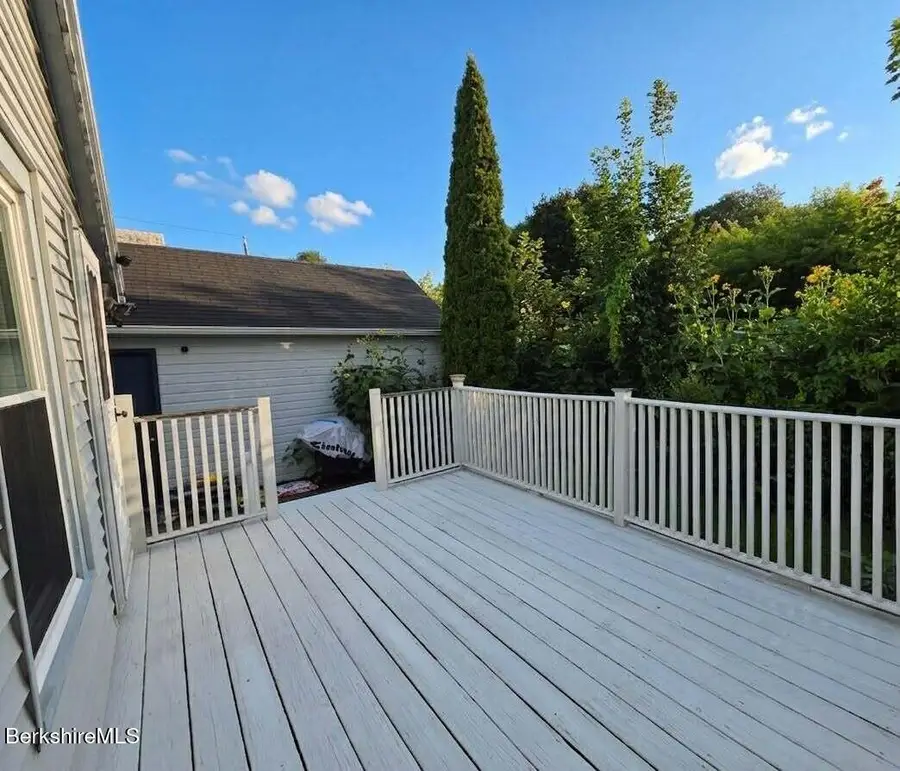 4 Albert St, Adams, MA 01220 - #3