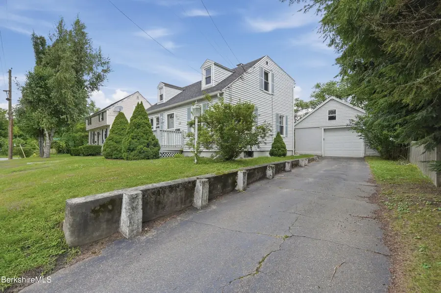 78 Ontario St, Pittsfield, MA 01201 - #3