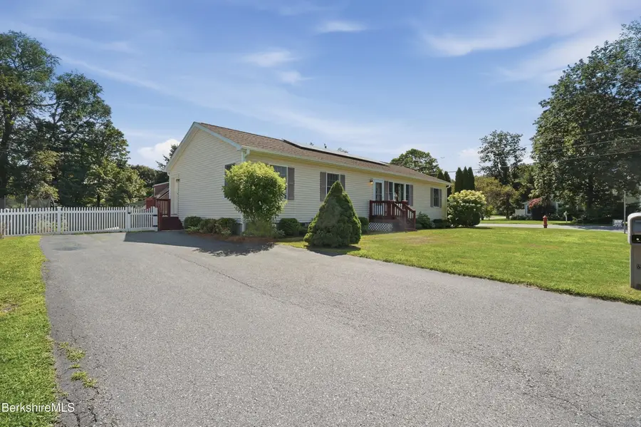 70 Franklin St, Dalton, MA 01226 - #3