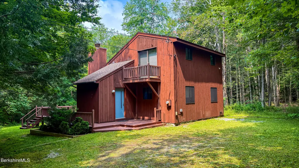 12 Bayberry Dr, Becket, MA 01223 - #1