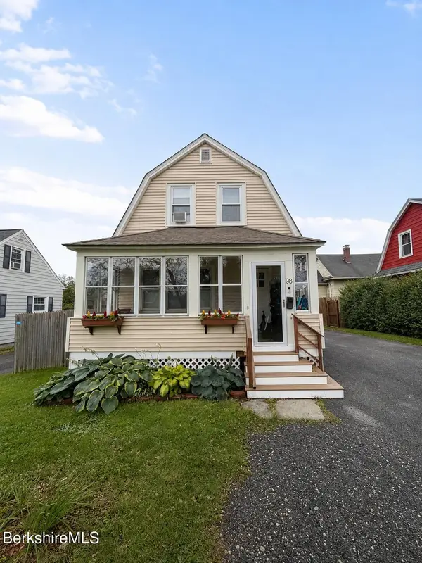 98 Bryan St, Pittsfield, MA 01201