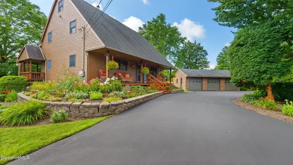 1 Almon Ave, Pittsfield, MA 01201