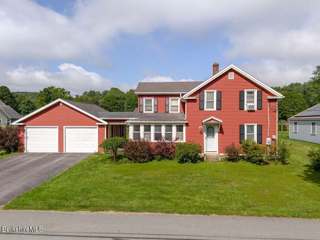 5 Pomeroy St, West Stockbridge, MA 01266 - #1