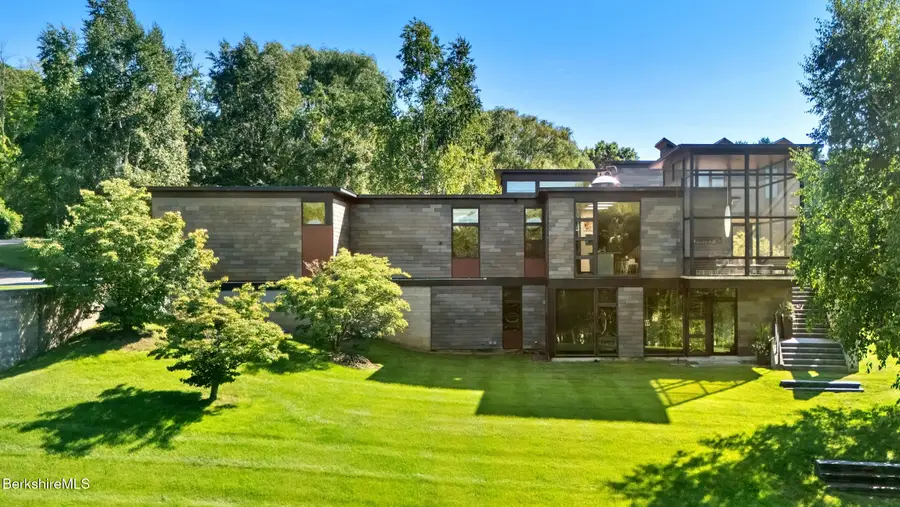 5 Deer Hill Rd, West Stockbridge, MA 01266 - #2